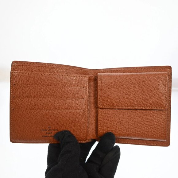 Authentic LOUIS VUITTON Monogram Marco Leather Wallet bsj238-121125 - Picture 8 of 16